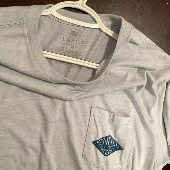 O’Neill t-shirt - Picture 3 of 3